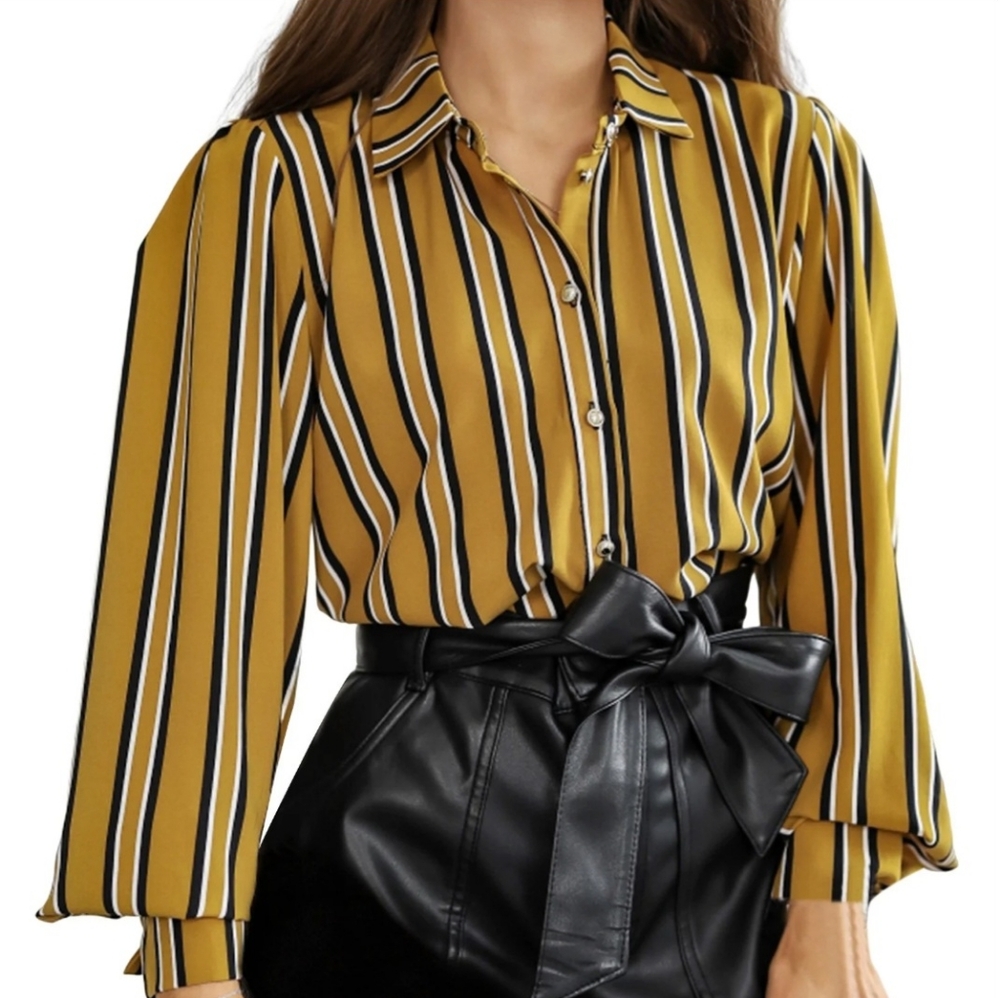LUMIERE WOMEN'S MUSTARD STRIPE BUTTON DOWN SIZE MEDIUM NWT